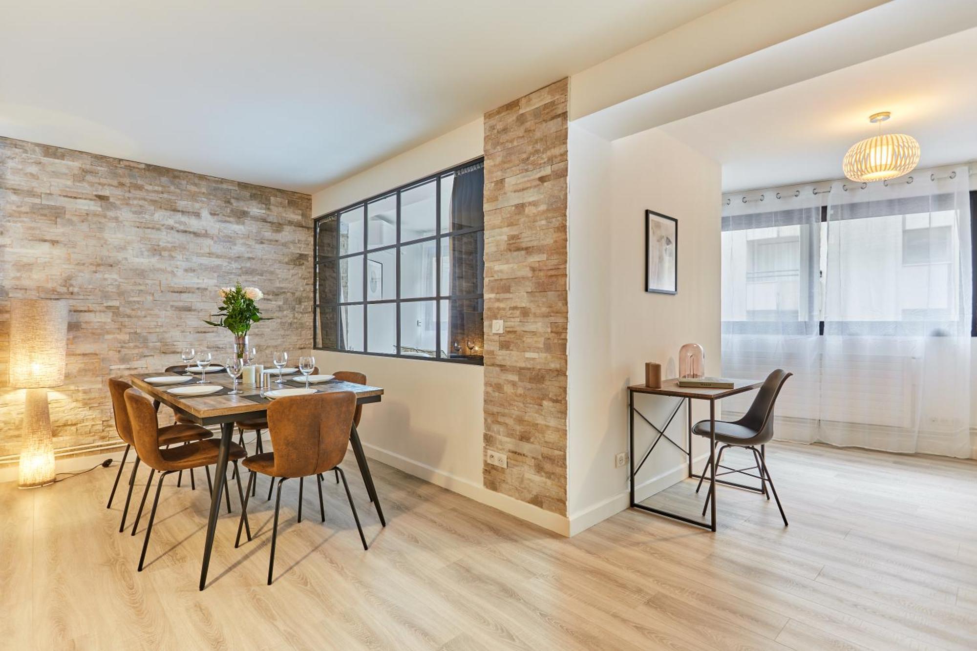 Renove & Clim 2ch 2sdb Tour Eiffel A Pied * Paris