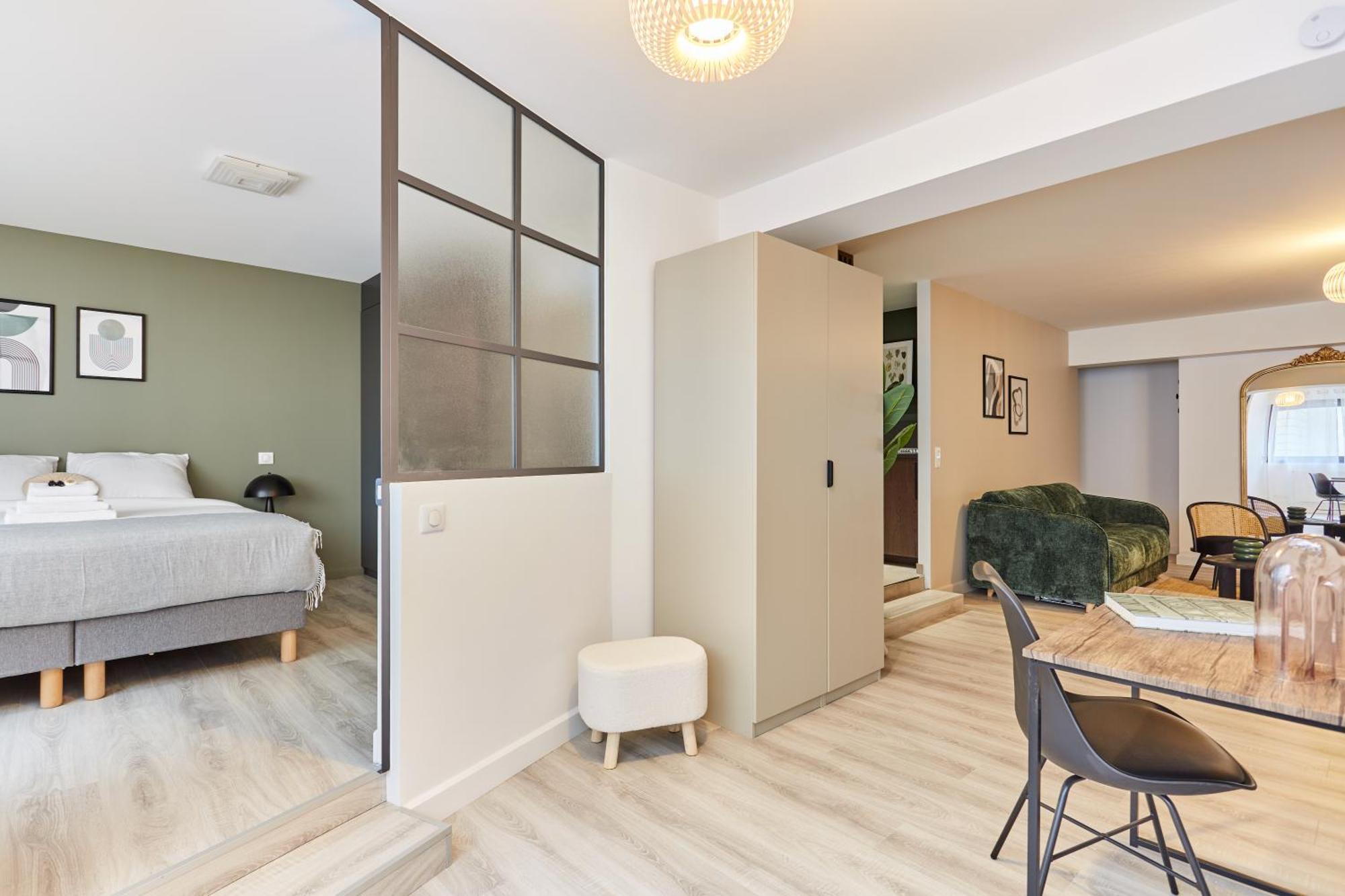 Apartment Renove & Clim 2ch 2sdb Tour Eiffel A Pied